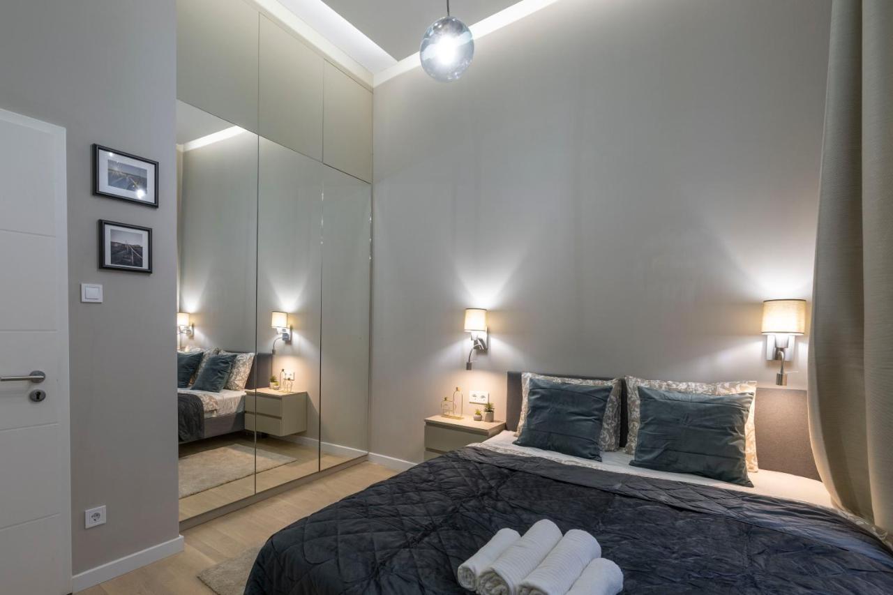 Luxurious & Spacious Central Residence With Balcony Будапеща Екстериор снимка